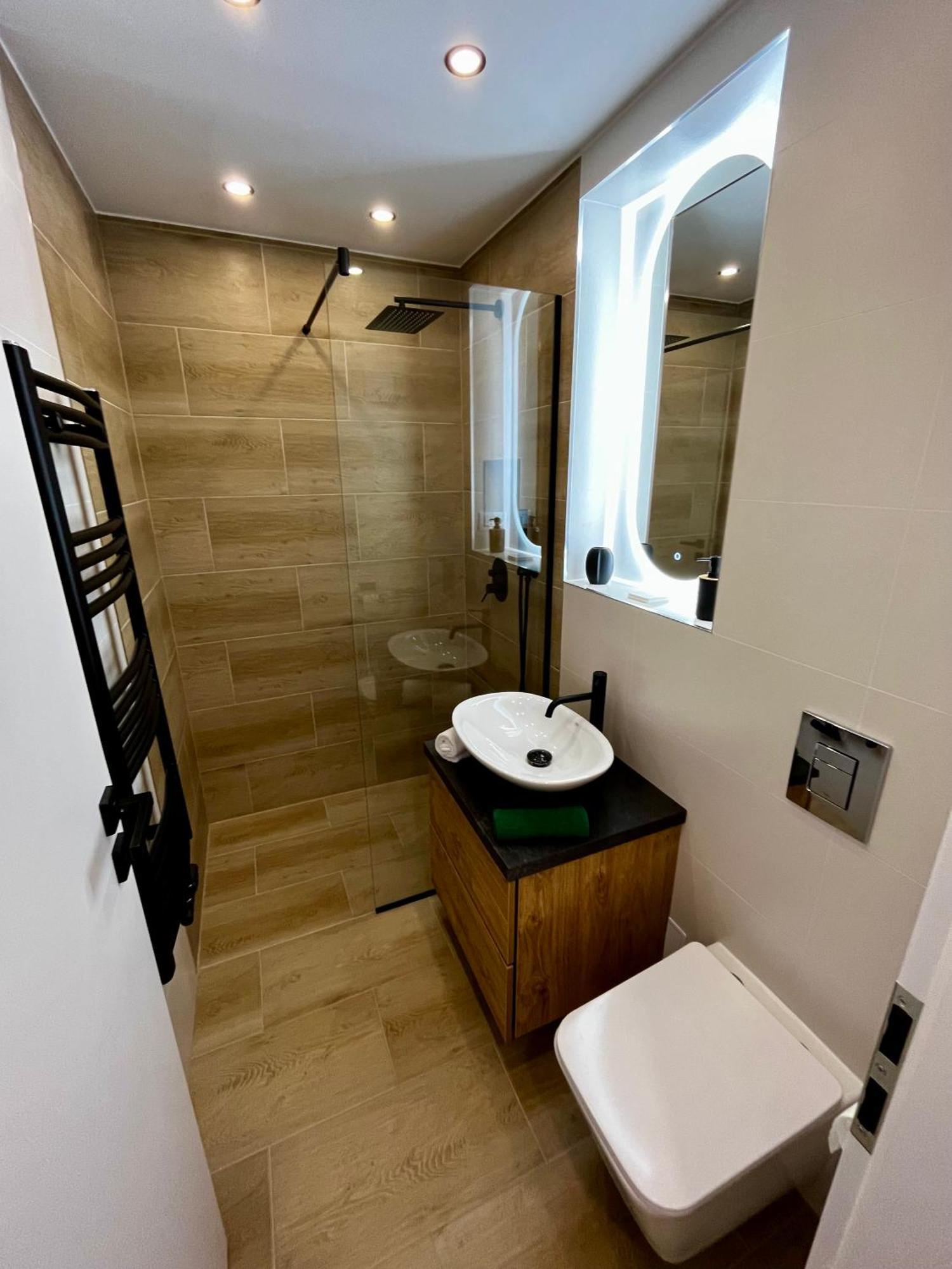 Centraluxury Apartment Piatra Neamt